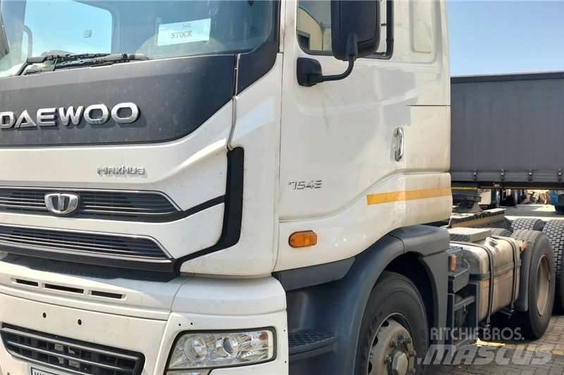Daewoo KL3TX Andre lastbiler