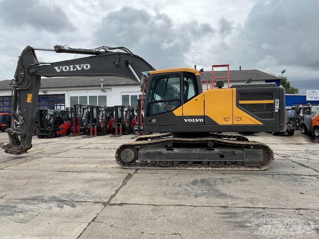 Volvo EC250ENL Gravemaskiner på larvebånd