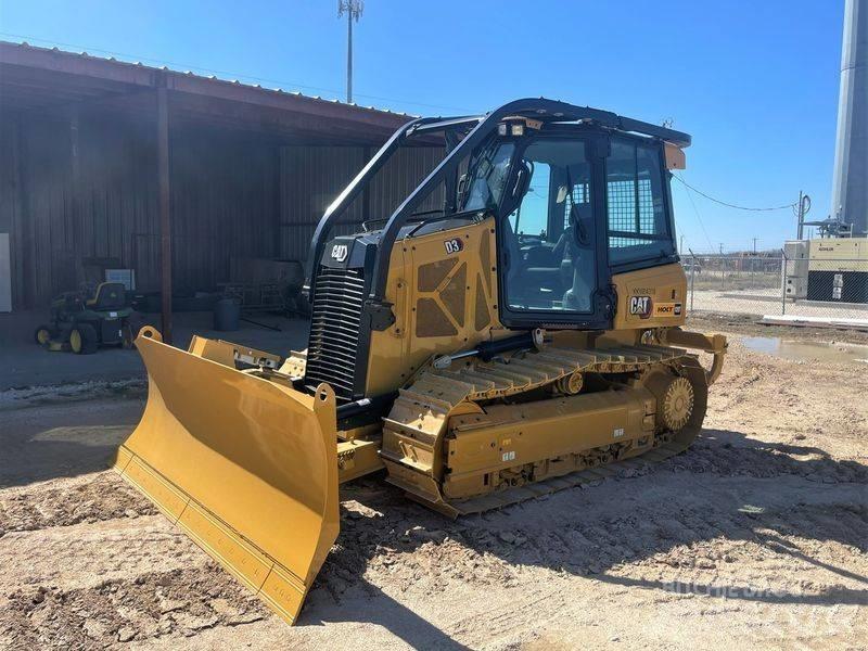 CAT D 3 Bulldozer på larvebånd