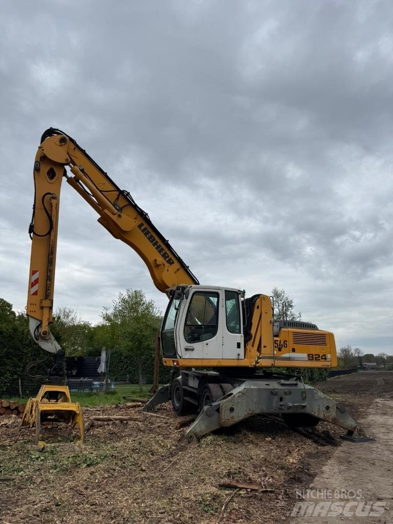 Liebherr A 924 C Knuckleboom læssere