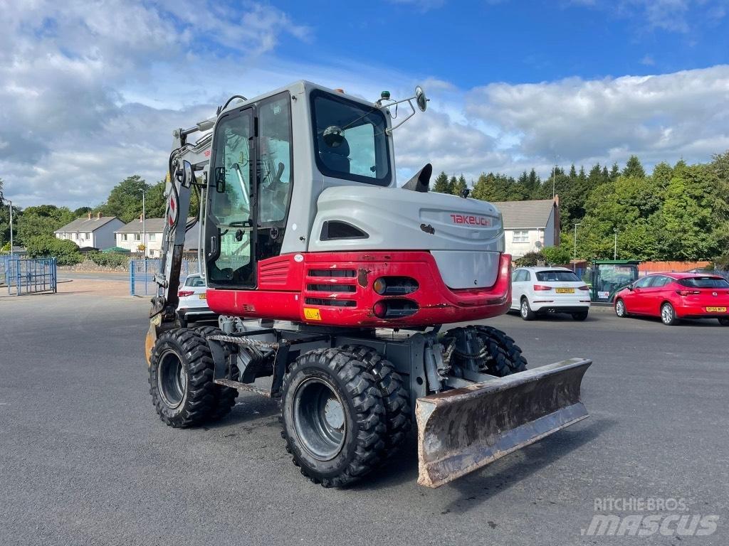 Takeuchi TB295W Gravemaskiner på hjul