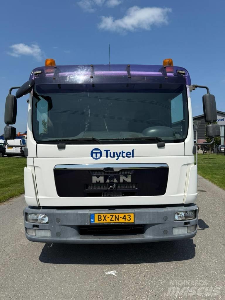 MAN TGL 12.180 Autotransportere / Knæklad