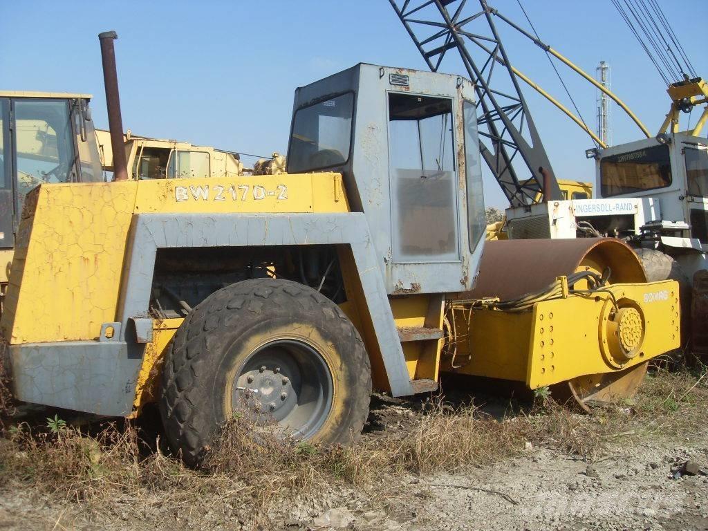 Bomag 217 D Enkelt tromle