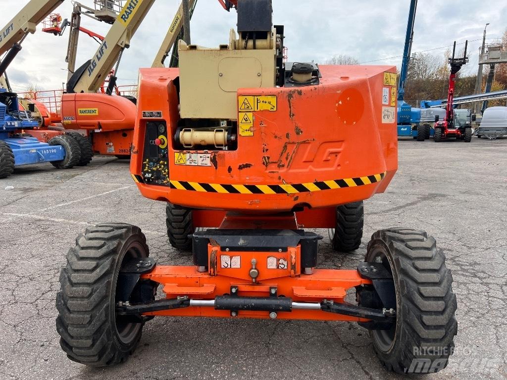 JLG 340 AJ Bomlifte med knækarm