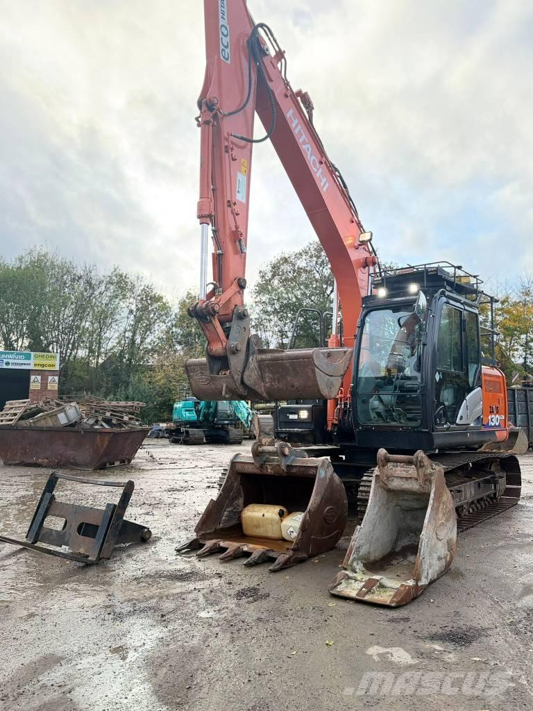 Hitachi ZX 130-6 Gravemaskiner på larvebånd
