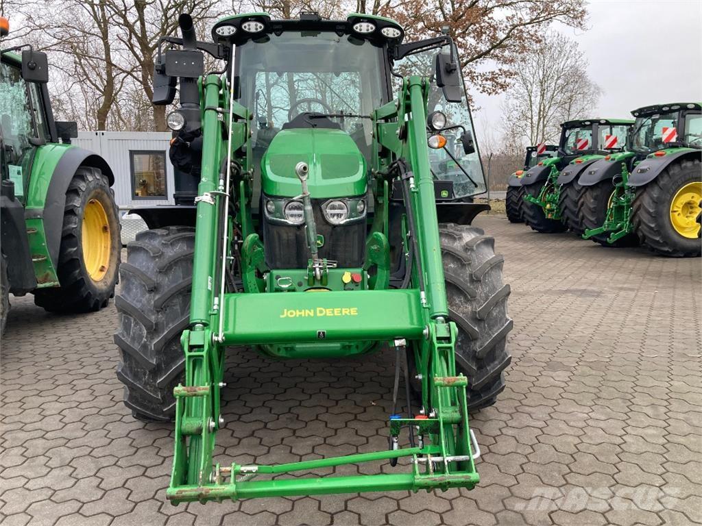 John Deere 6090 M Traktorer