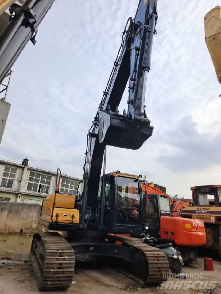 Hyundai 210w-9 Gravemaskiner på hjul