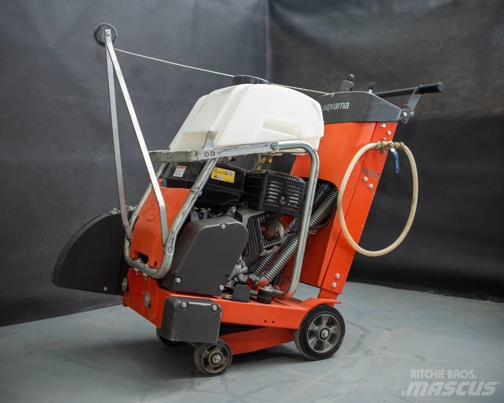 Husqvarna FS413 Asfaltknusemaskiner