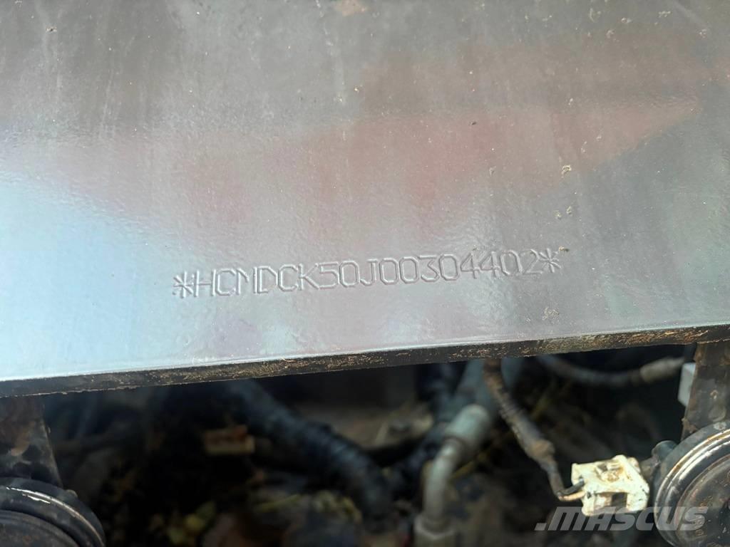 Hitachi ZX 210 LC-3 Gravemaskiner på larvebånd