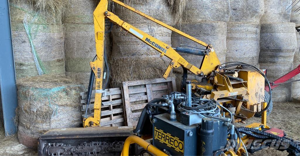 McConnel MAG 480 Monterede og efterspændte slåmaskiner