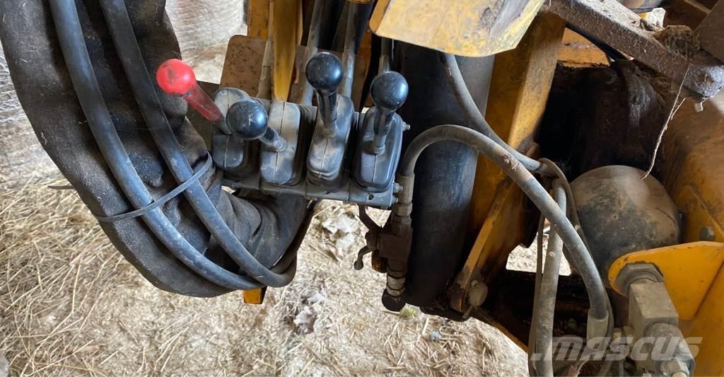 McConnel MAG 480 Monterede og efterspændte slåmaskiner