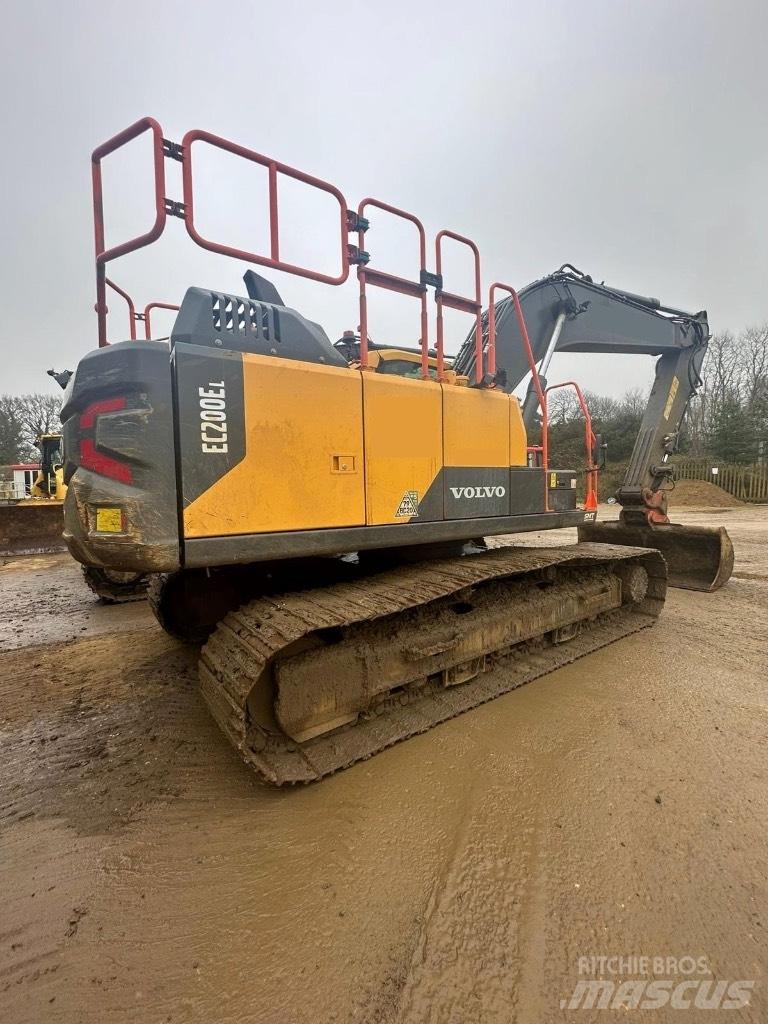 Volvo EC200EL Gravemaskiner på larvebånd