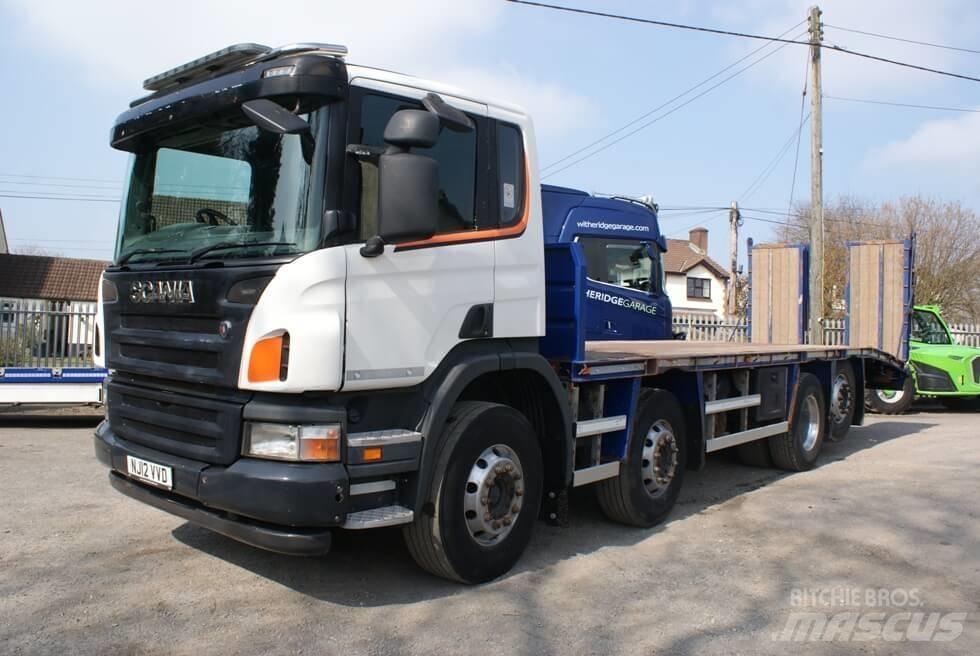 Scania P 360 CB Flatbed lastbiler med spil