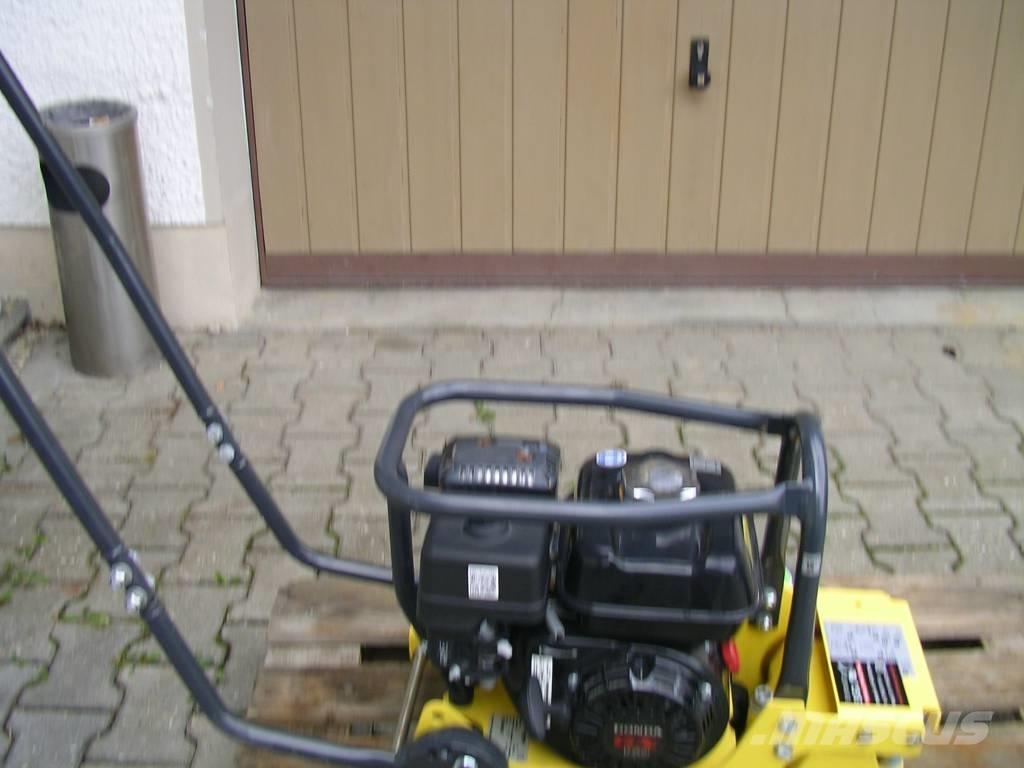 Bomag BVP 18/45 Vibratorer
