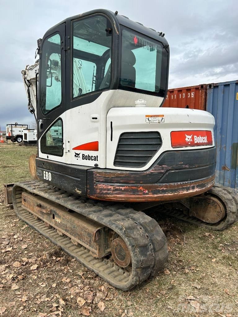 Bobcat E 80 Gravemaskiner på larvebånd