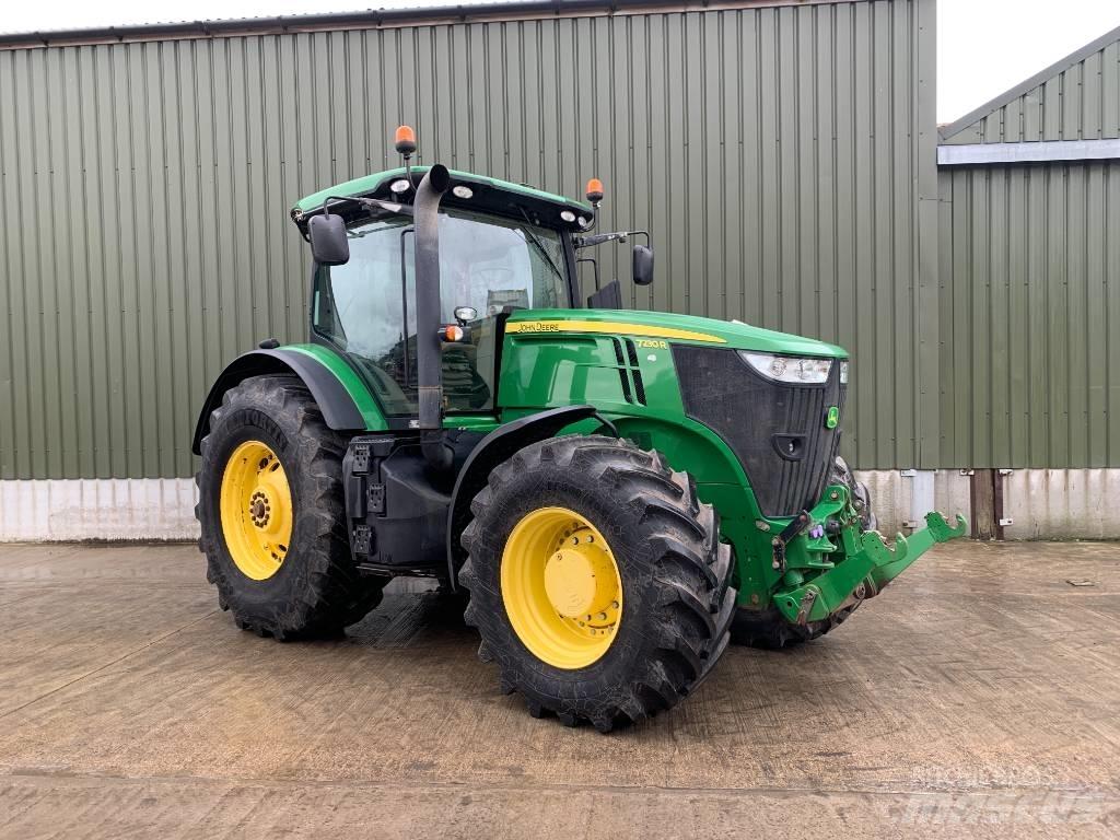 John Deere 7230 R Traktorer