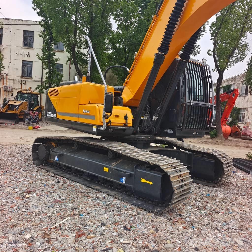 Hyundai 220LC-9T Gravemaskiner på larvebånd
