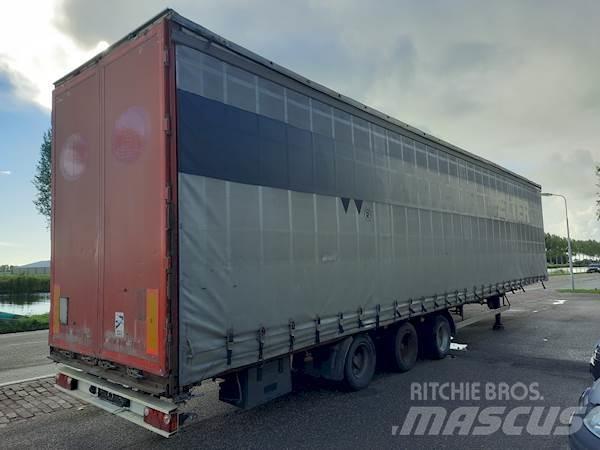 Kässbohrer MZ Semi-trailer med Gardinsider