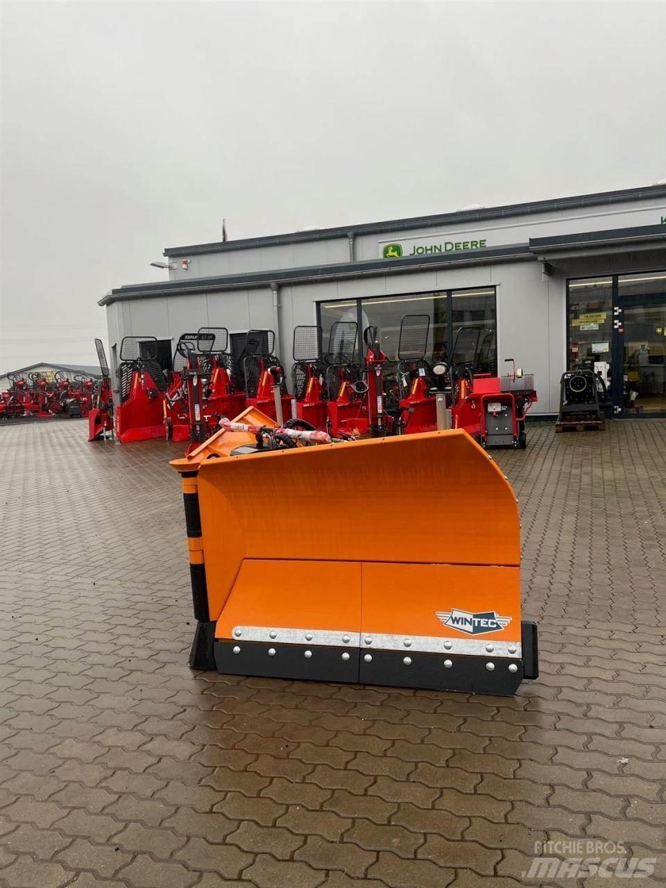  Wintec Vario XM320 Sneskovle og -plove