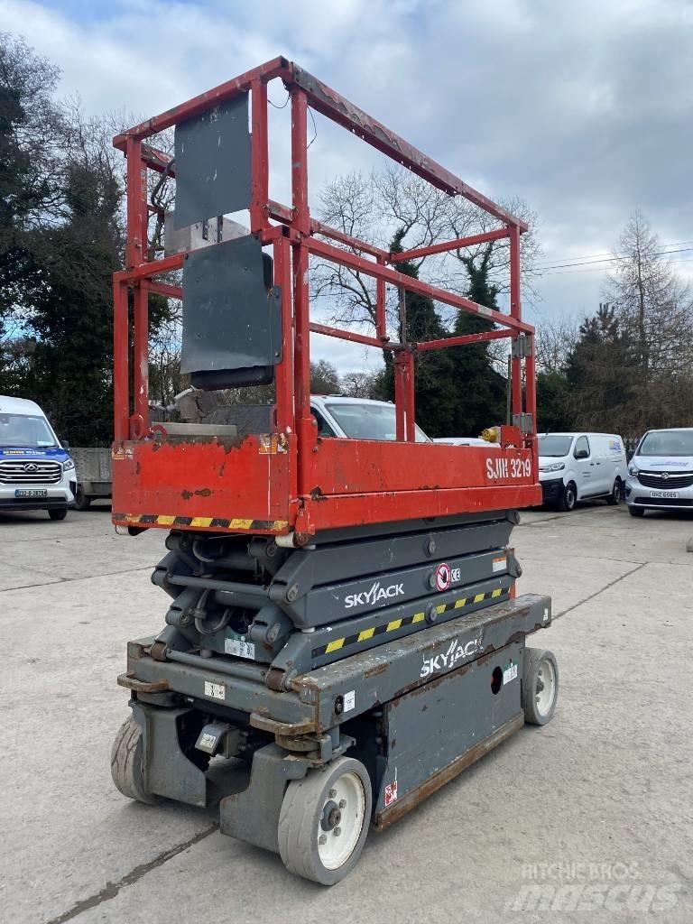 SkyJack SJ 3219 Saxlifte