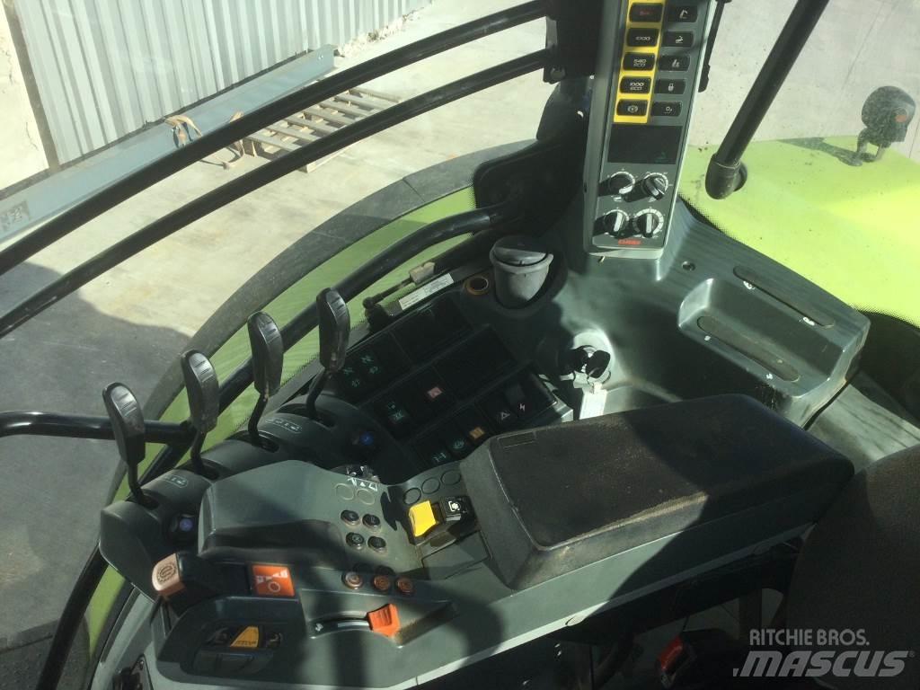 CLAAS ARION 620 Traktorer
