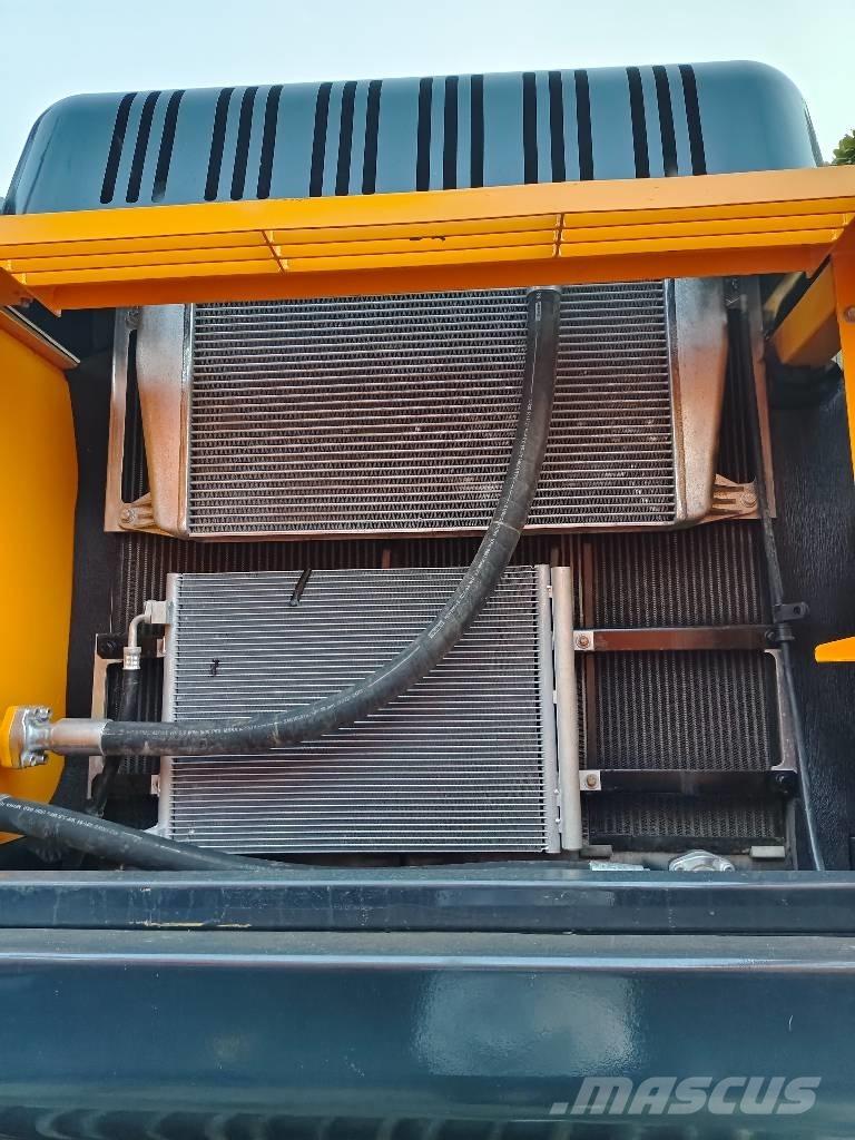 Hyundai R305LC-9T Gravemaskiner på larvebånd