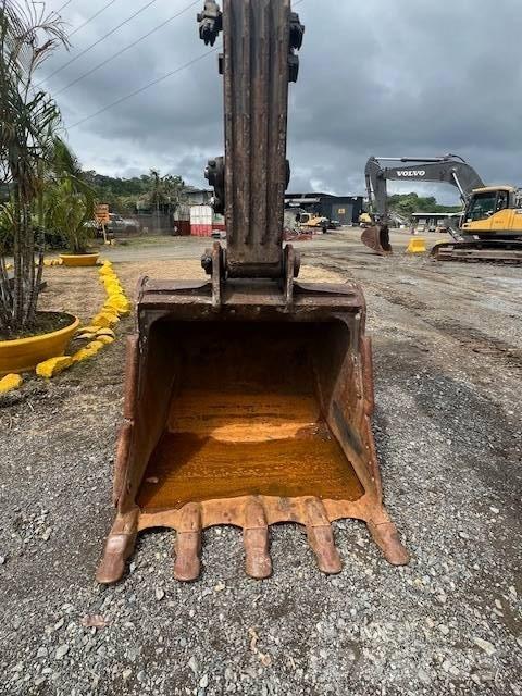 Volvo EC 220 D Gravemaskiner på larvebånd