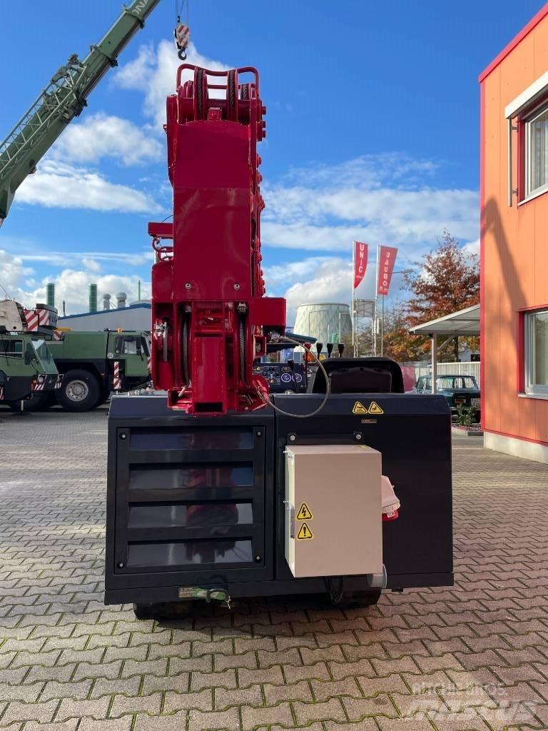 Unic URW-546 Kraner på larvebånd