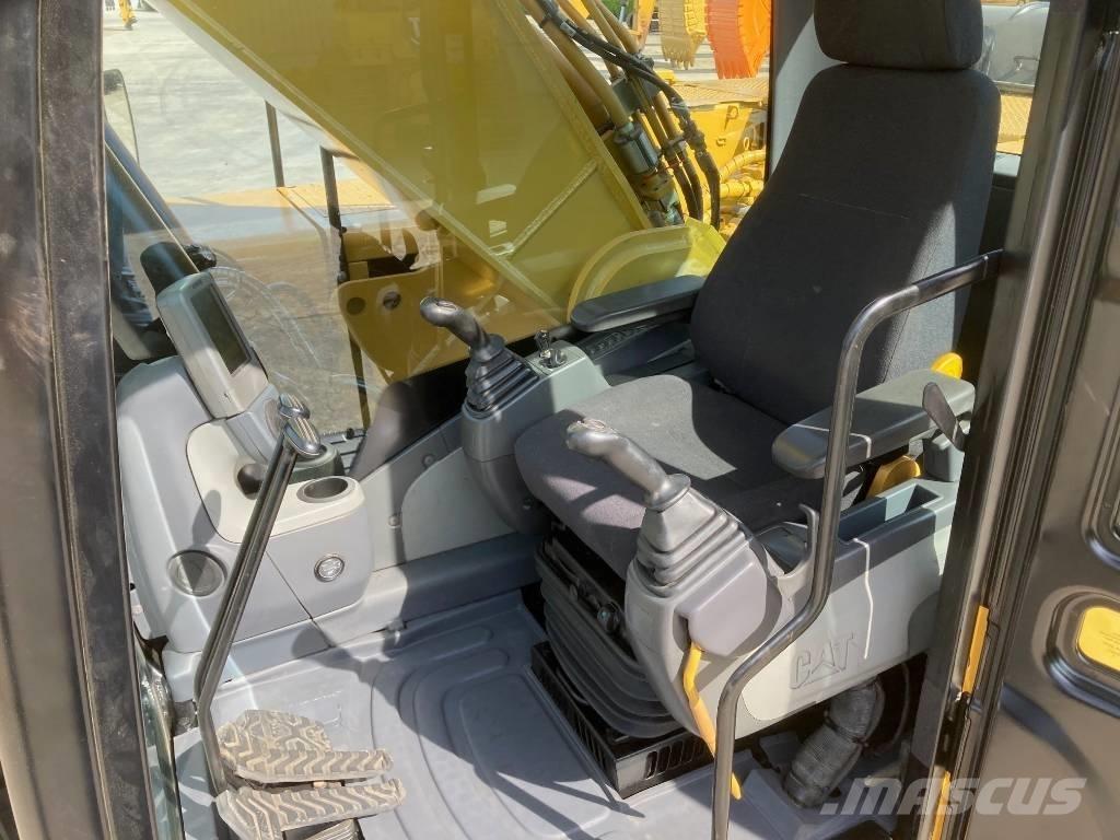 CAT 330 D L Gravemaskiner på larvebånd