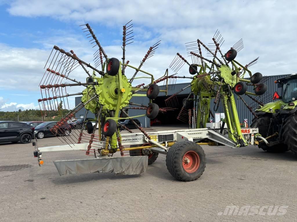 CLAAS Liner 3000 River og høvendere