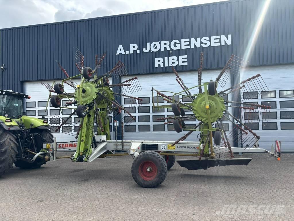 CLAAS Liner 3000 River og høvendere