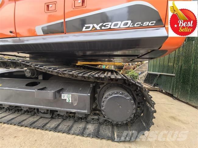 Doosan DX 300 LC Gravemaskiner på larvebånd