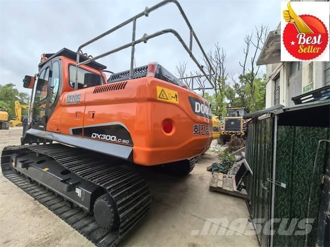 Doosan DX 300 LC Gravemaskiner på larvebånd