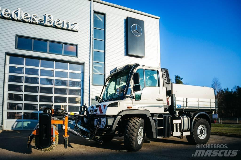 Unimog U 318 Fejebiler