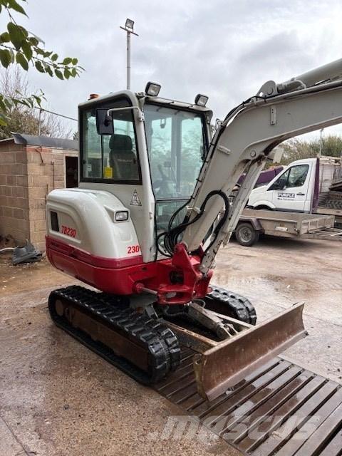 Takeuchi TB 230 Minigravemaskiner