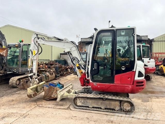 Takeuchi TB 230 Minigravemaskiner