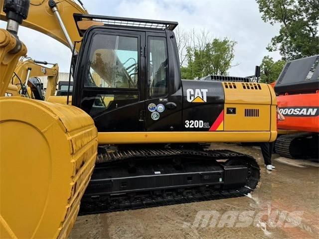 CAT 320 D 2L Gravemaskiner på larvebånd