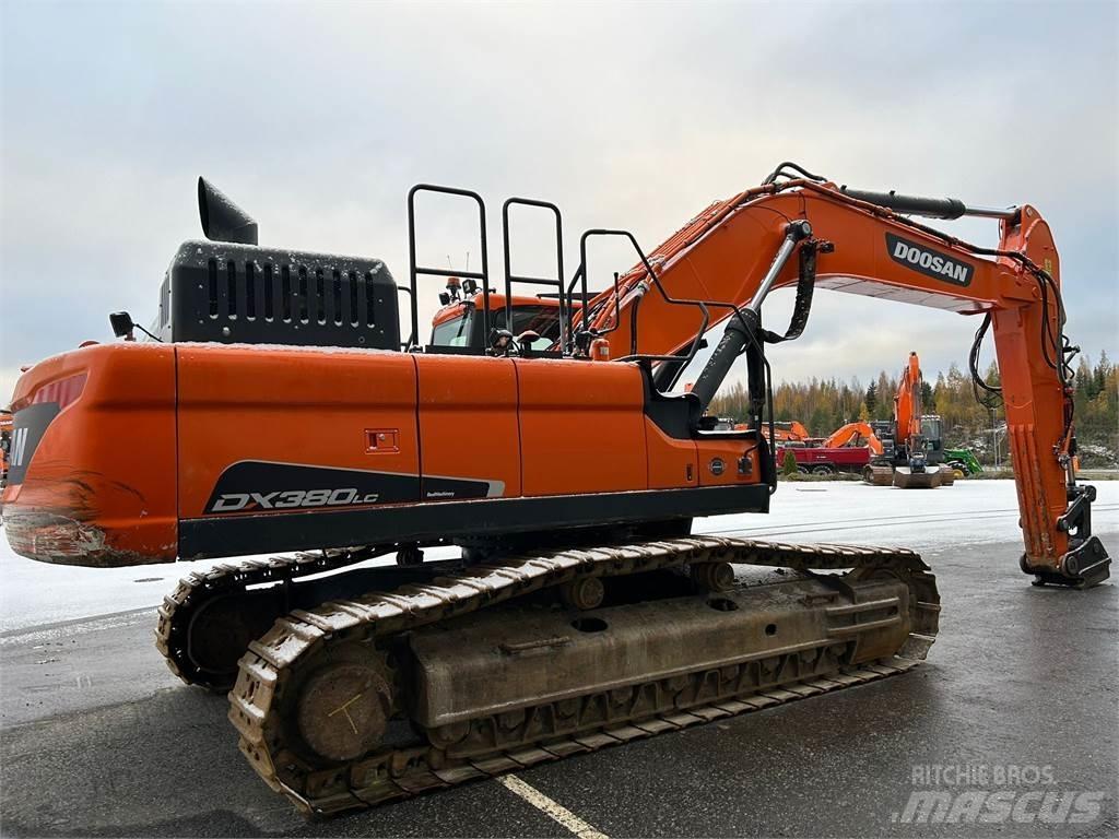 Doosan DX380LC-5 Gravemaskiner på larvebånd