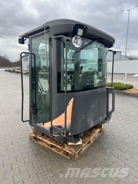 CASE 721 F USED CAB Kabiner og interiør