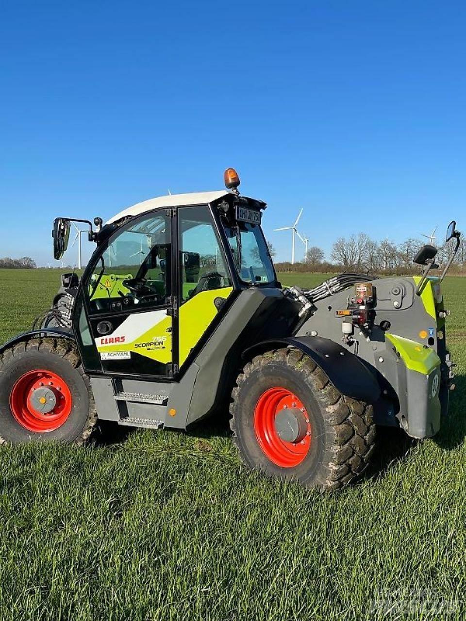 CLAAS SCORPION 756 Teleskoplifte