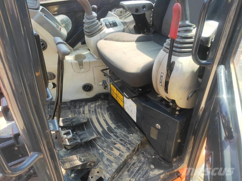 Hitachi ZX55USR-5A Minigravemaskiner