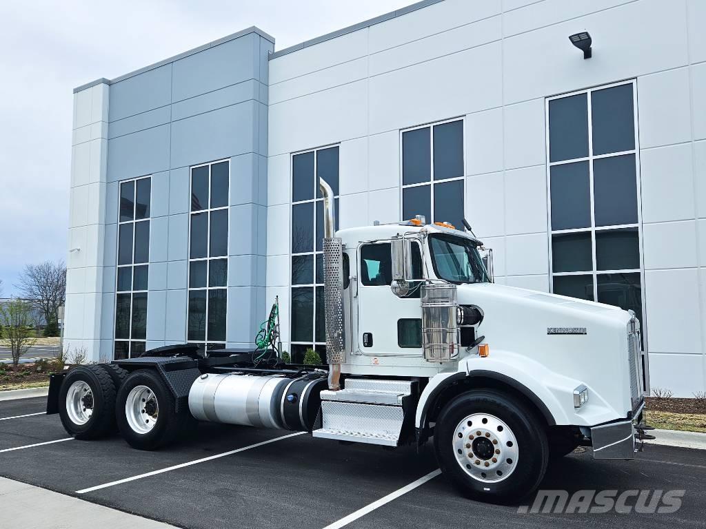 Kenworth T 800 Trækkere