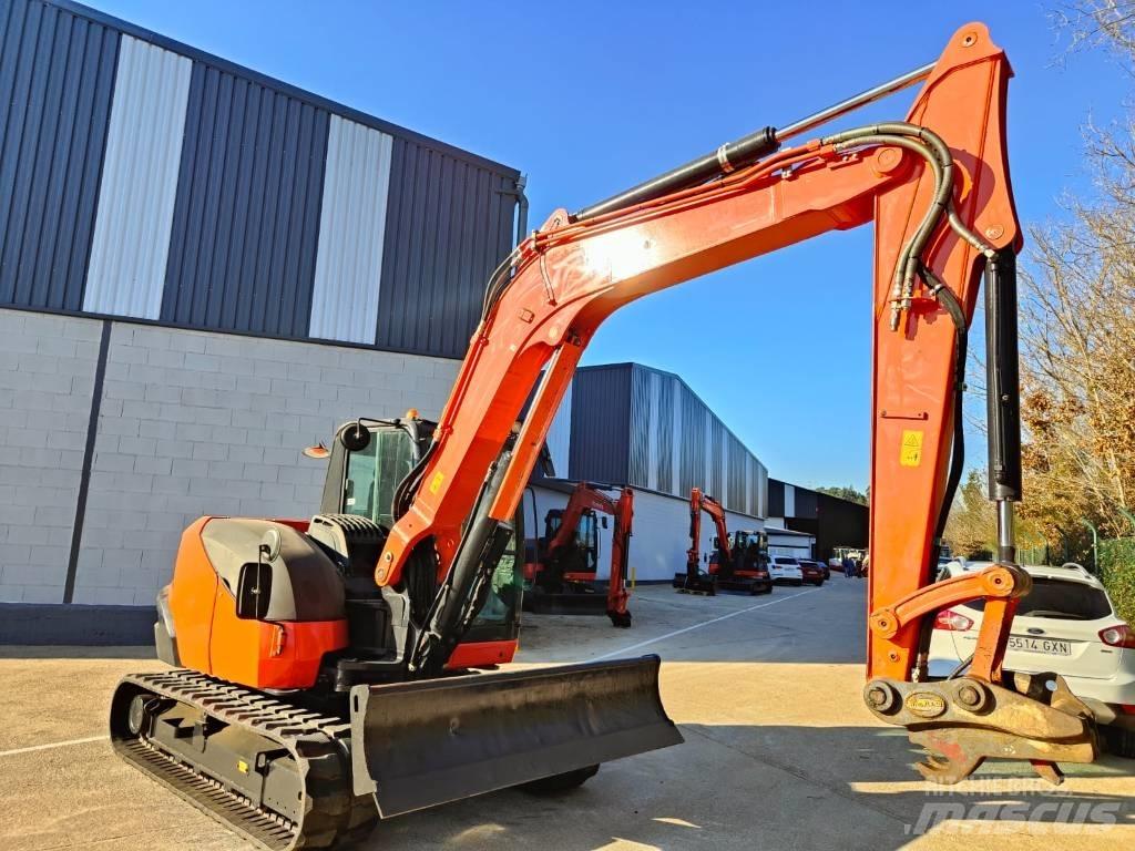 Kubota KX080-4a2 Midi-gravemaskiner 7t - 12t
