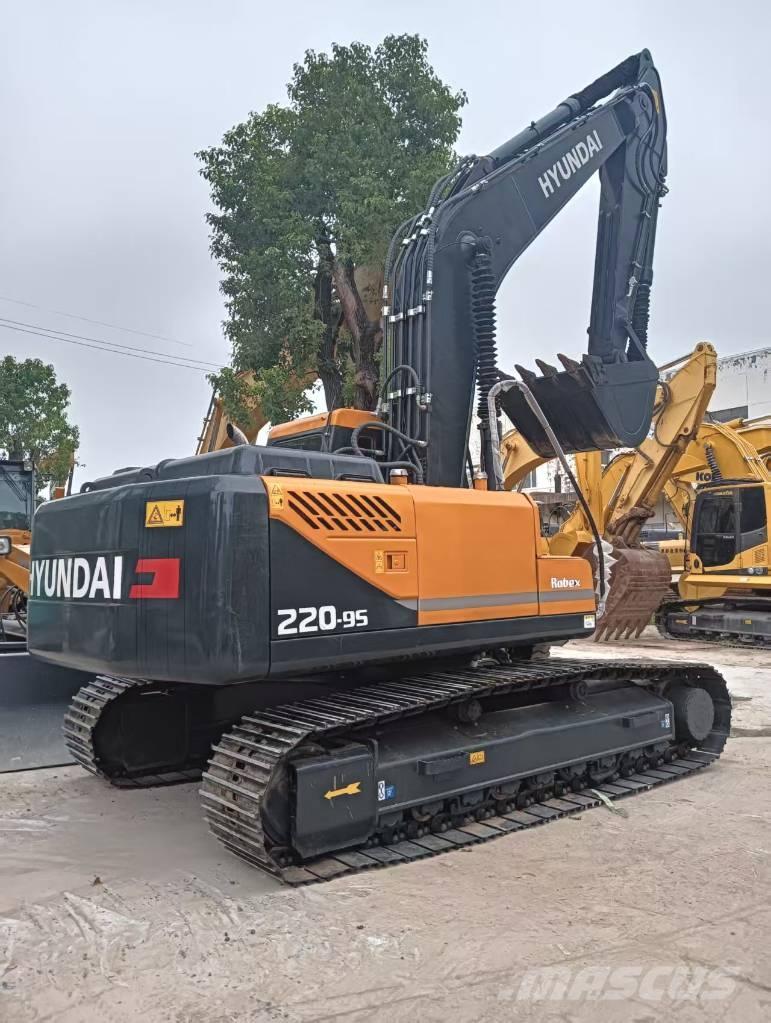 Hyundai 220 LC-9T Gravemaskiner på larvebånd