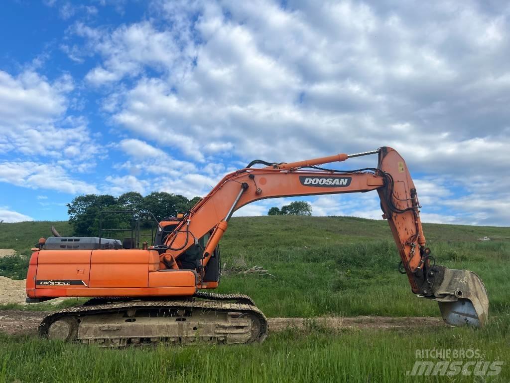 Doosan DX 300 LC Gravemaskiner på larvebånd