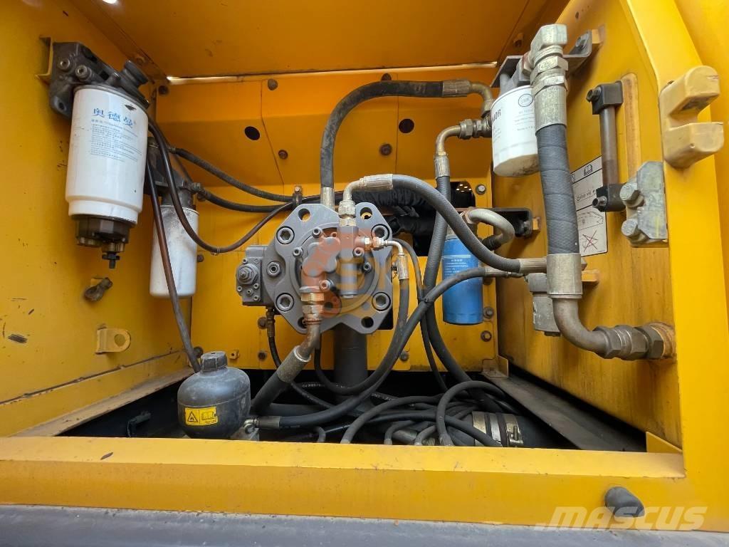 Volvo EC 210 B LC Gravemaskiner på larvebånd