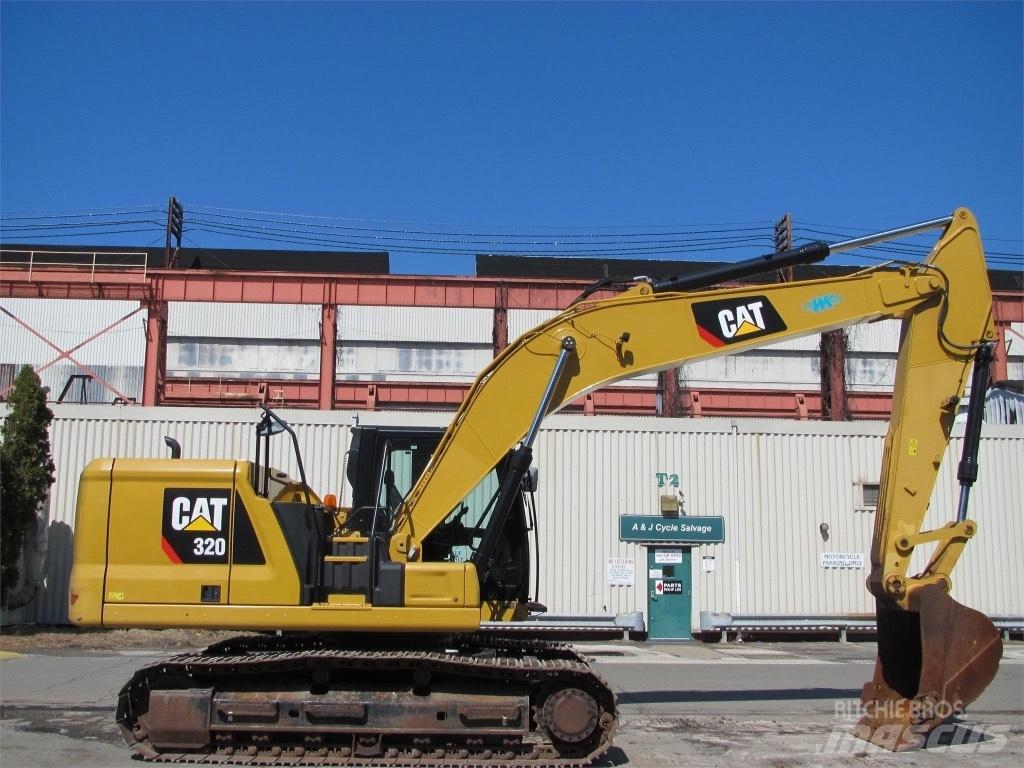 CAT 320 Gravemaskiner på larvebånd