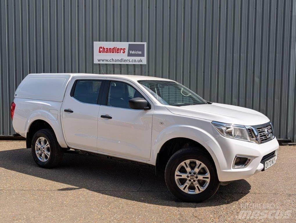 Nissan Navara Pickup/Sideaflæsning