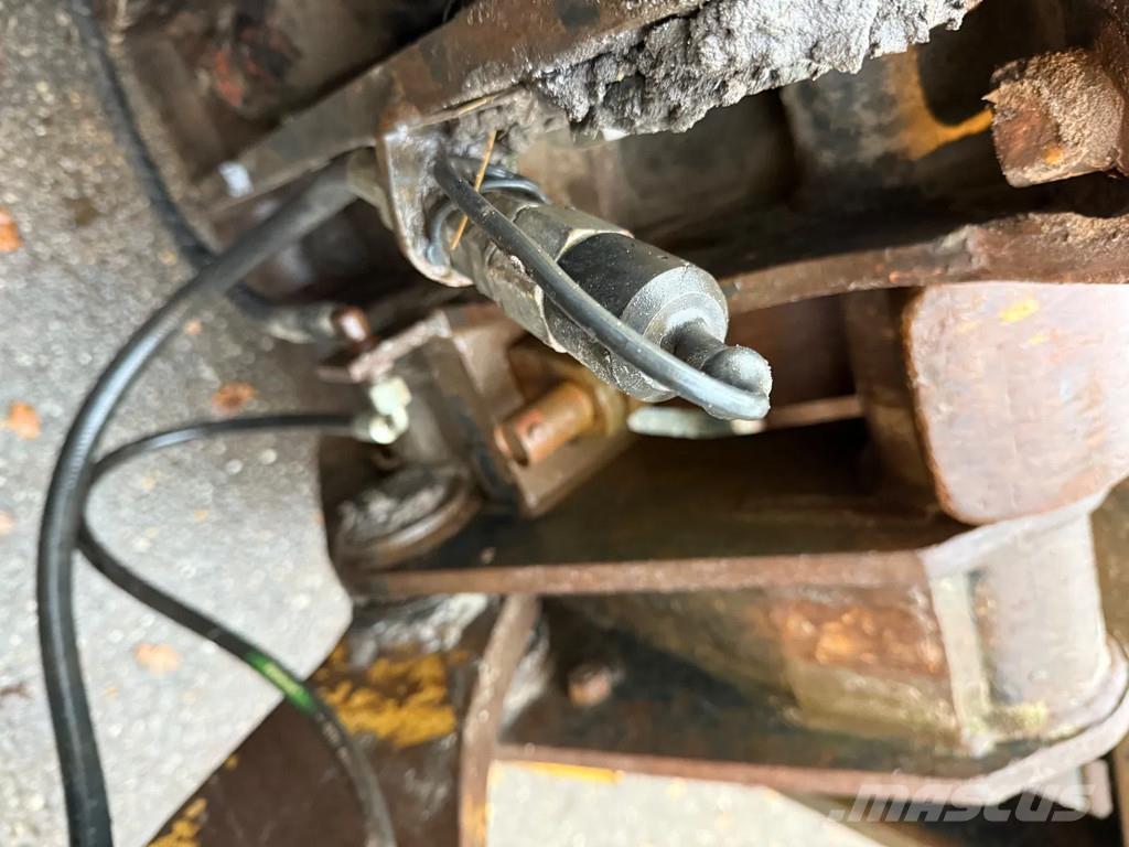 CAT 928F Læssemaskiner på hjul