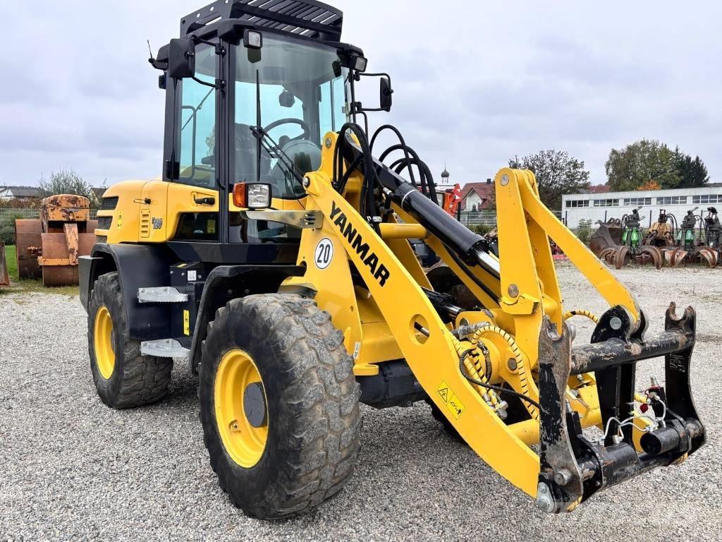 Yanmar V 120 Læssemaskiner på hjul